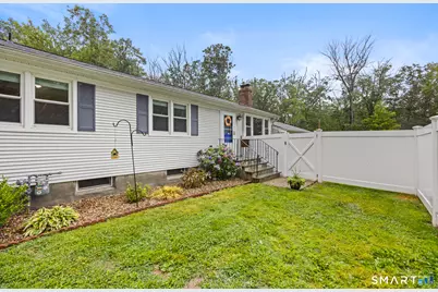11 Top View Drive, Simsbury, CT 06089 - Photo 3