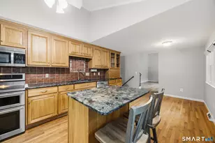 11 Top View Dr, Simsbury, CT 06089 - Photo 11
