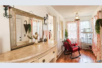 24 White Avenue, West Hartford, CT 06119 - Photo 3