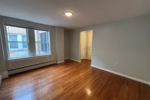 213 Golden Hill St, Bridgeport, CT 06604 - Photo 7