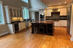 30 Stillview Rd, Stamford, CT 06902 - Photo 7