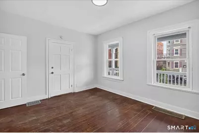 56 Bond Street, Hartford, CT 06114 - Photo 9