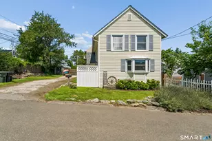 8 Paris St, Milford, CT 06460 - Photo 3