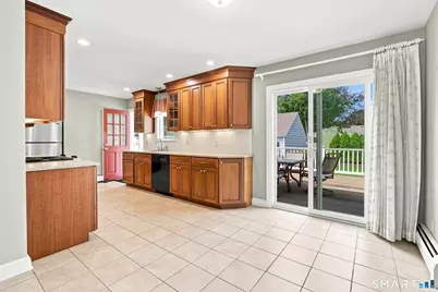16 Sunrise Avenue, Trumbull, CT 06611 - Photo 5