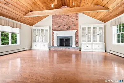 16 Sunrise Avenue, Trumbull, CT 06611 - Photo 7