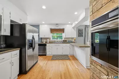 3 South Meadow Drive, Danbury, CT 06811 - Photo 7