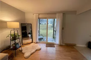 49 Carriage Path S, Milford, CT 06460 - Photo 3