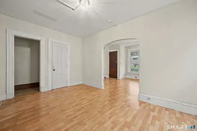 135 Sherwood Avenue, Bridgeport, CT 06605 - Photo 15