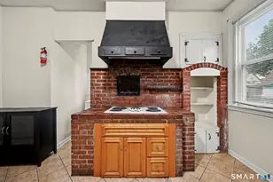 135 Sherwood Ave, Bridgeport, CT 06605 - Photo 5