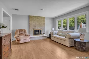 22 Victoria Dr, Branford, CT 06405 - Photo 5