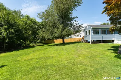 22 Victoria Drive, Branford, CT 06405 - Photo 31