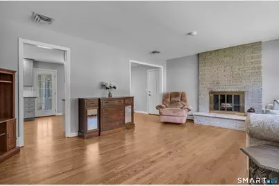 22 Victoria Drive, Branford, CT 06405 - Photo 7