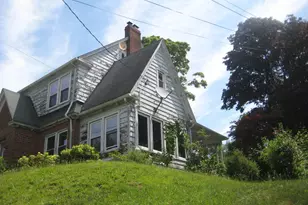 105 Roydon Rd, New Haven, CT 06511 - Photo 3