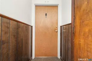 37 Enid St, Bridgeport, CT 06606 - Photo 9
