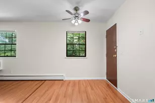 37 Enid St, Bridgeport, CT 06606 - Photo 19