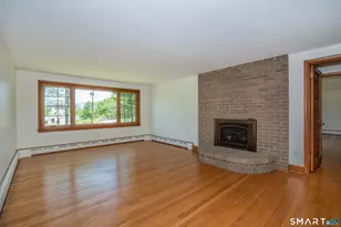 34 School St, East Granby, CT 06026 - Photo 7