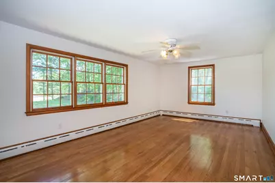 34 School Street, East Granby, CT 06026 - Photo 15