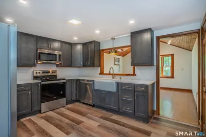 34 School Street, East Granby, CT 06026 - Photo 3