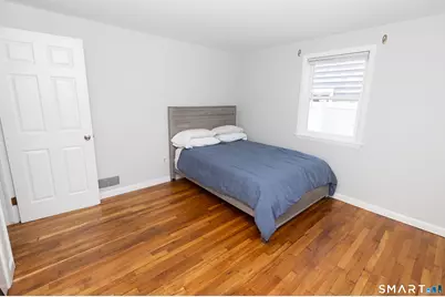 7 Peter Street, Norwalk, CT 06851 - Photo 15