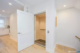 25 Beaumont St, Fairfield, CT 06824 - Photo 13