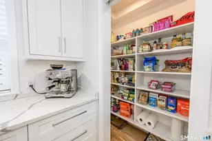 25 Beaumont St, Fairfield, CT 06824 - Photo 7