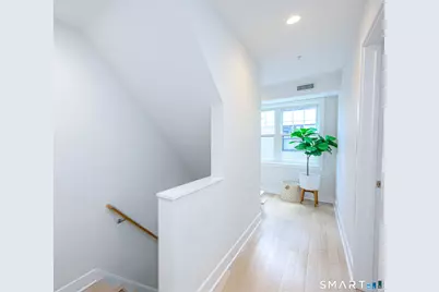 25 Beaumont Street #25, Fairfield, CT 06824 - Photo 17
