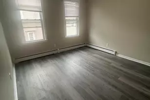 169 Hillside Ave, Hartford, CT 06106 - Photo 3