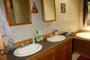 15 Golden Rd, Montville, CT 06382 - Photo 5