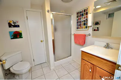 44 Miamis Road, West Hartford, CT 06117 - Photo 27