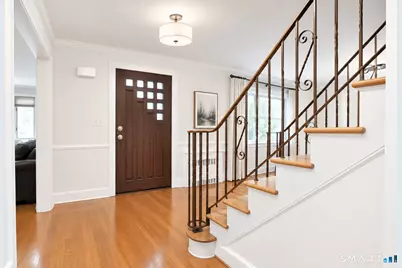 44 Miamis Road, West Hartford, CT 06117 - Photo 1