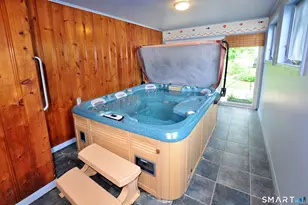44 Miamis Rd, West Hartford, CT 06117 - Photo 15