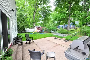 44 Miamis Rd, West Hartford, CT 06117 - Photo 27