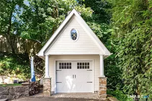18 Osee Pl, Greenwich, CT 06807 - Photo 3