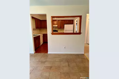 140 Thompson Street #1E, East Haven, CT 06513 - Photo 15