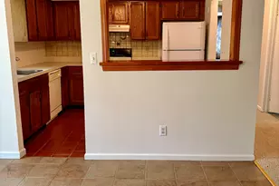140 Thompson St, East Haven, CT 06513 - Photo 15