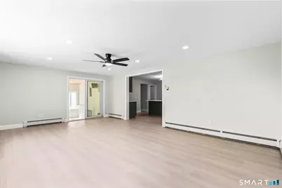 576 Huntington Street, Shelton, CT 06484 - Photo 19