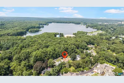 576 Huntington Street, Shelton, CT 06484 - Photo 37