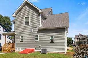 647 Broadview Terrace, Hartford, CT 06106 - Photo 21