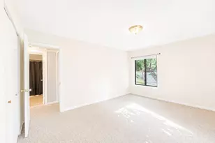 10 Woodsedge Dr, Newington, CT 06111 - Photo 9