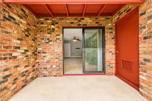 10 Woodsedge Dr, Newington, CT 06111 - Photo 25