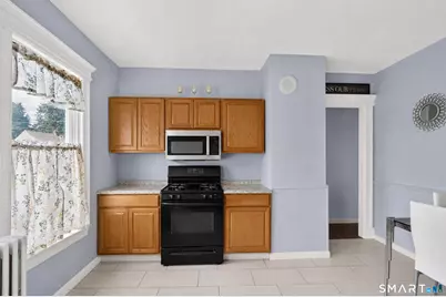 225 Campbell Avenue, West Haven, CT 06516 - Photo 31