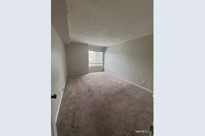 12 Cedar Court #I, East Haven, CT 06512 - Photo 3