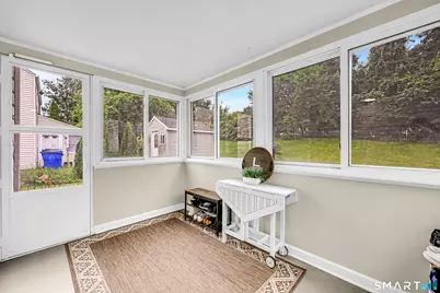 33 Edgemere Avenue, West Hartford, CT 06110 - Photo 17