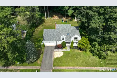 22 Canterbury Lane, Farmington, CT 06085 - Photo 3