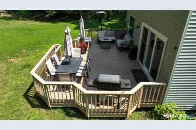 22 Canterbury Lane, Farmington, CT 06085 - Photo 9