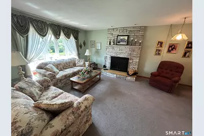 15 Flintlock Road, North Haven, CT 06473 - Photo 7