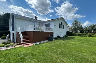 15 Flintlock Rd, North Haven, CT 06473 - Photo 23