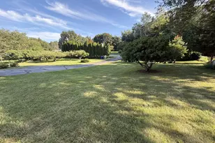 57 Iron St, Ledyard, CT 06339 - Photo 3