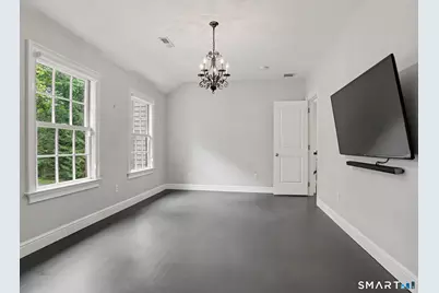 16 Overbrook Lane, Darien, CT 06820 - Photo 9