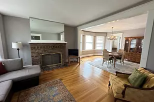 1928 Chapel St, New Haven, CT 06515 - Photo 11
